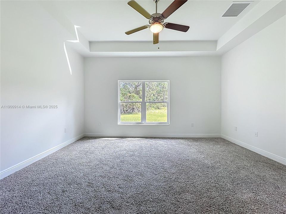 待售: $340,000 (3 贝兹, 2 浴室, 0 平方英尺)