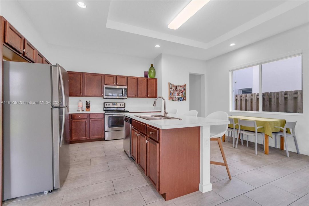 For Sale: $879,900 (5 beds, 4 baths, 3396 Square Feet)