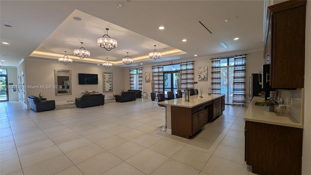 For Sale: $879,900 (5 beds, 4 baths, 3396 Square Feet)