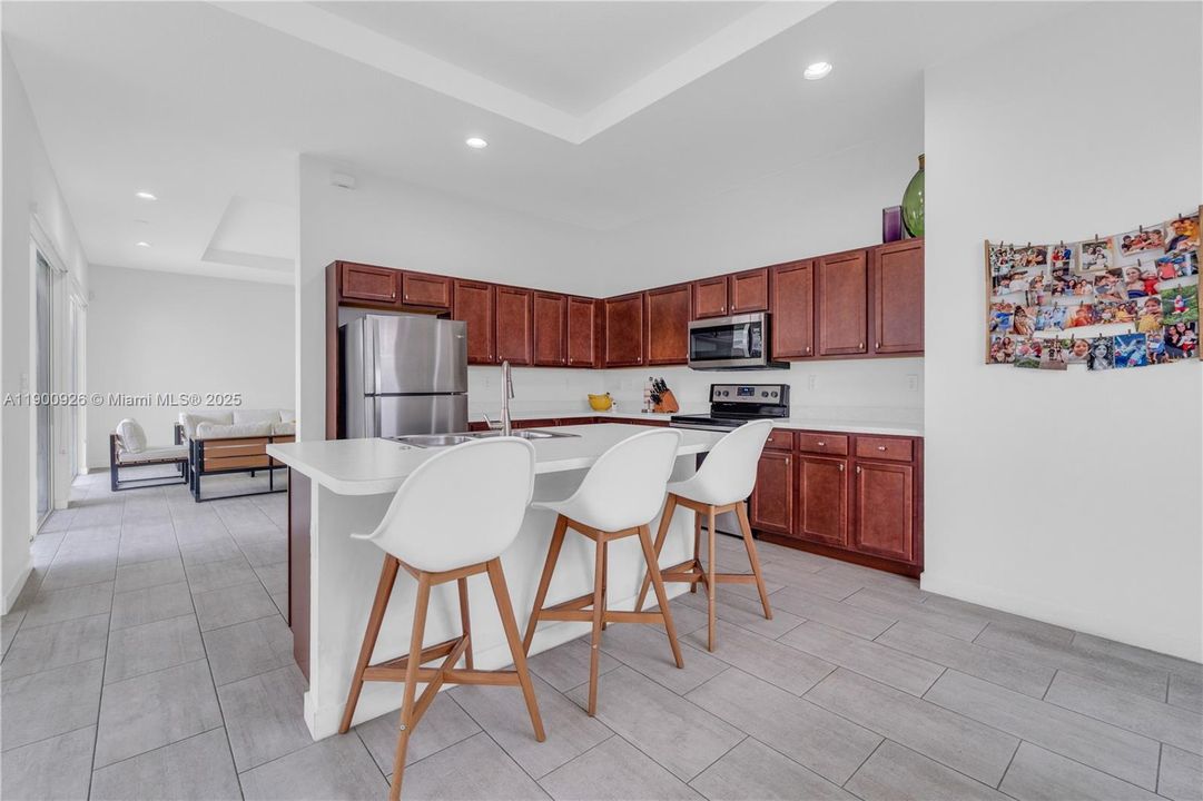 For Sale: $879,900 (5 beds, 4 baths, 3396 Square Feet)