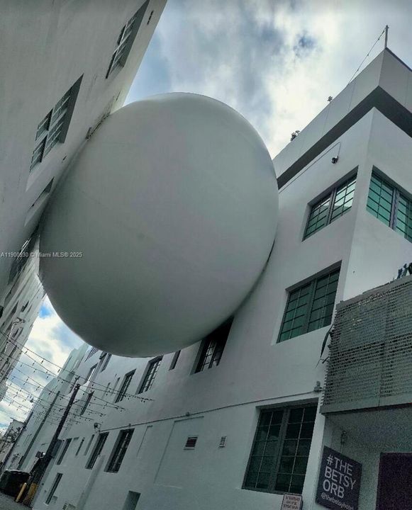 For Rent: $1,700 (0 beds, 1 baths, 450 Square Feet)