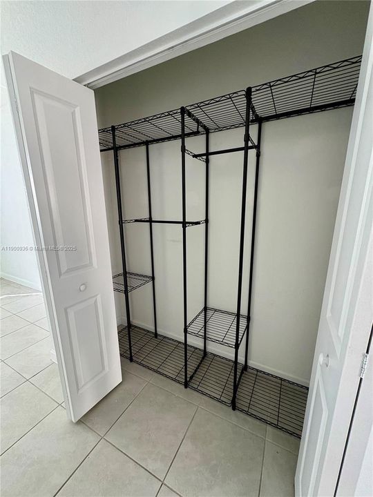 For Rent: $1,800 (1 beds, 1 baths, 0 Square Feet)