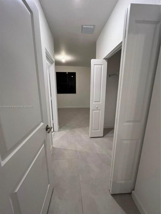 For Rent: $1,800 (1 beds, 1 baths, 0 Square Feet)