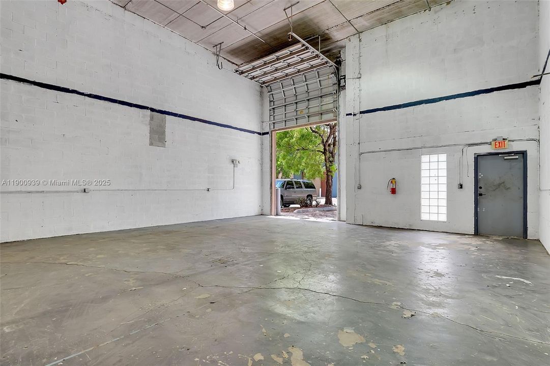 出租: $2,900 (0 贝兹, 0 浴室, 0 平方英尺)