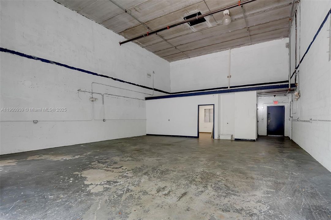 出租: $2,900 (0 贝兹, 0 浴室, 0 平方英尺)