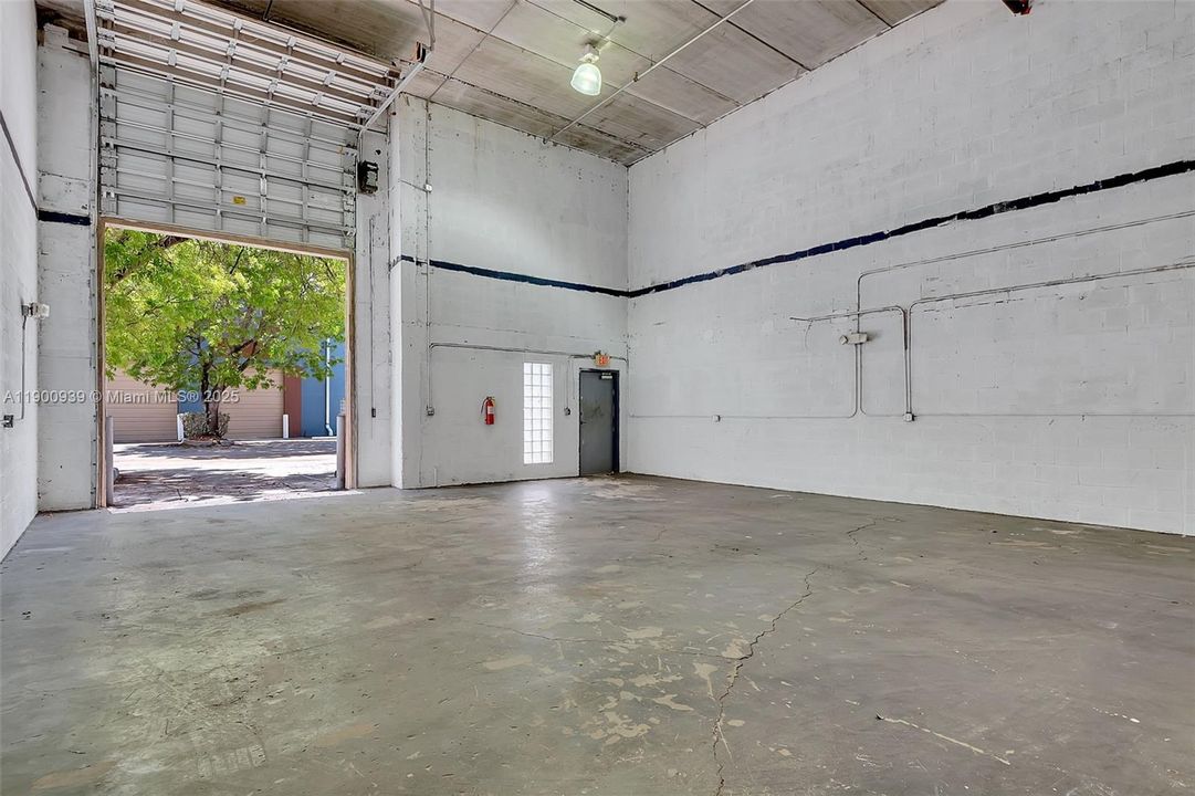 出租: $2,900 (0 贝兹, 0 浴室, 0 平方英尺)