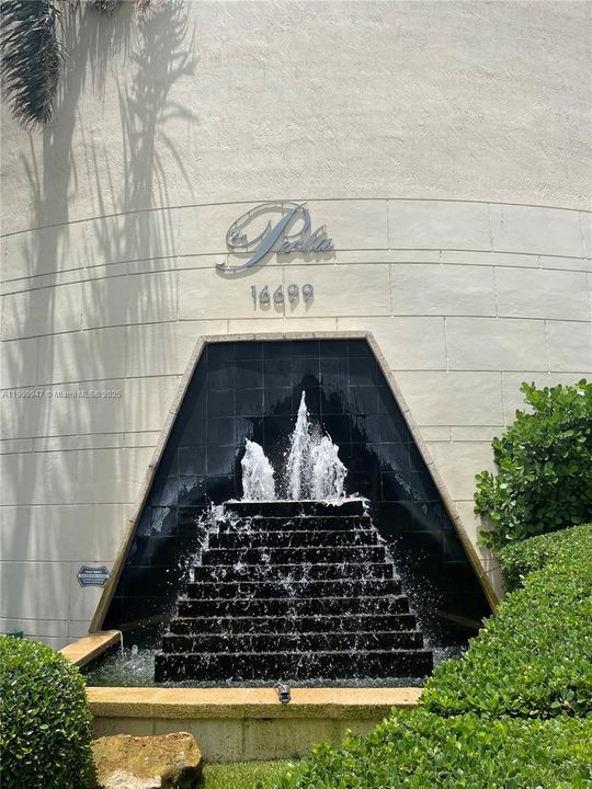 For Rent: $6,500 (2 beds, 2 baths, 1602 Square Feet)