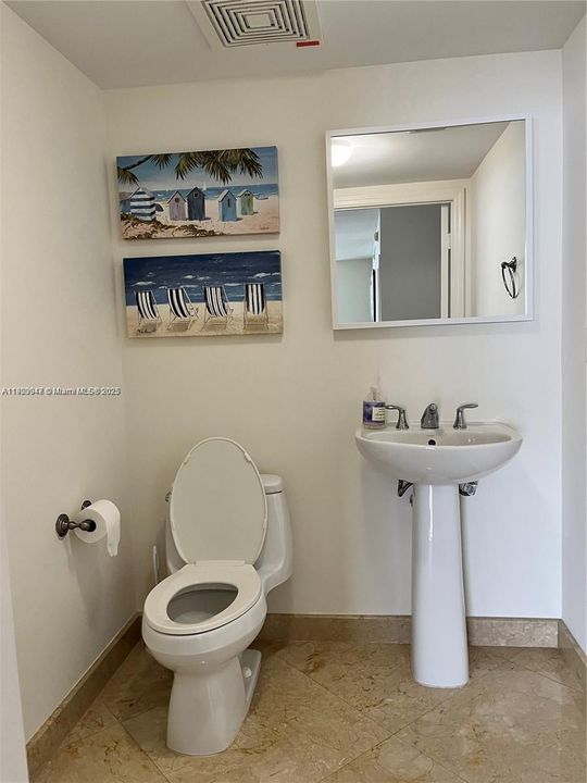 Powder room