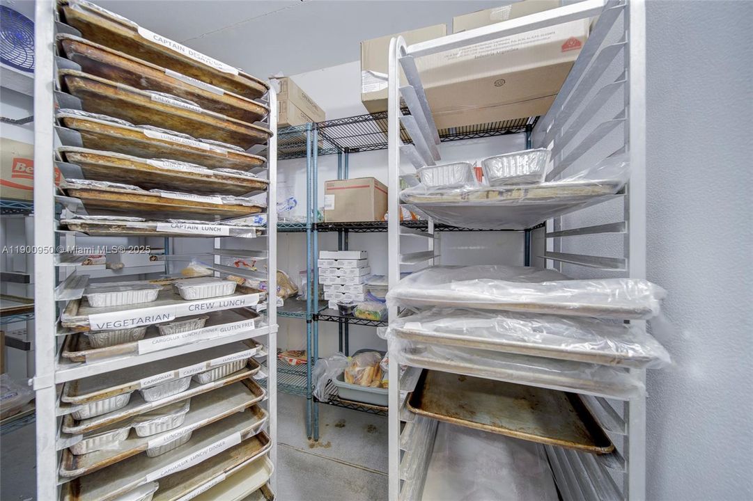 最近租的: $6,500 (0 贝兹, 0 浴室, 0 平方英尺)