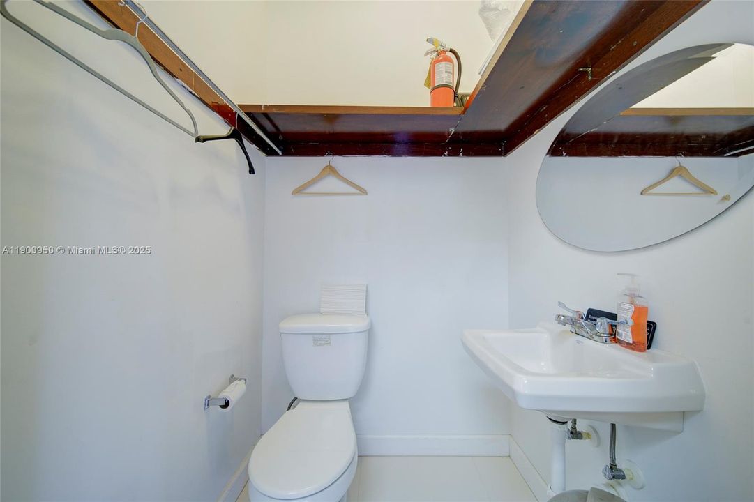 最近租的: $6,500 (0 贝兹, 0 浴室, 0 平方英尺)