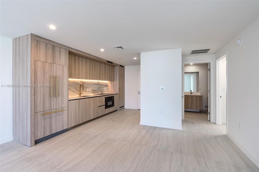For Sale: $1,389,000 (2 beds, 2 baths, 0 Square Feet)