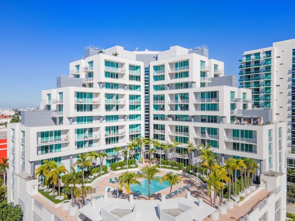 Recently Rented: $2,500 (1 beds, 1 baths, 692 Square Feet)