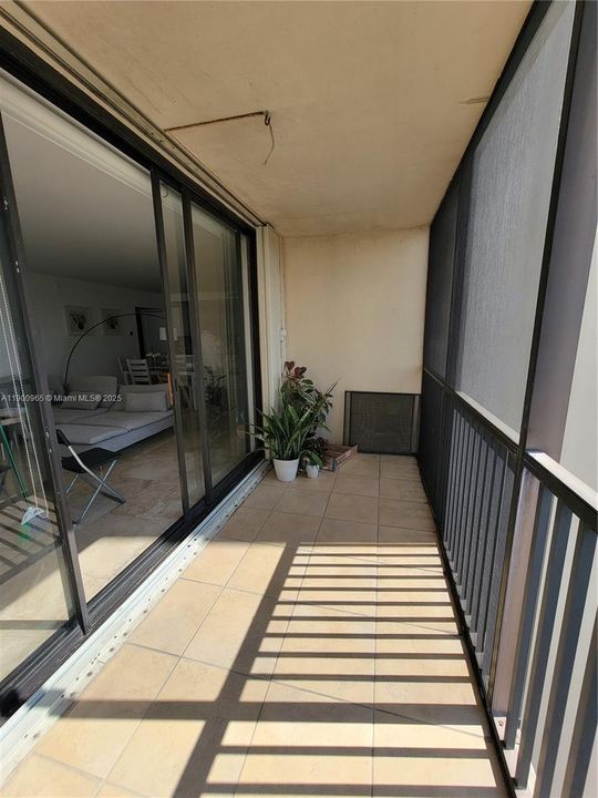 For Sale: $285,000 (2 beds, 2 baths, 1313 Square Feet)