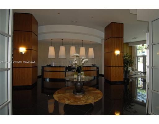 For Rent: $10,000 (3 beds, 3 baths, 2115 Square Feet)