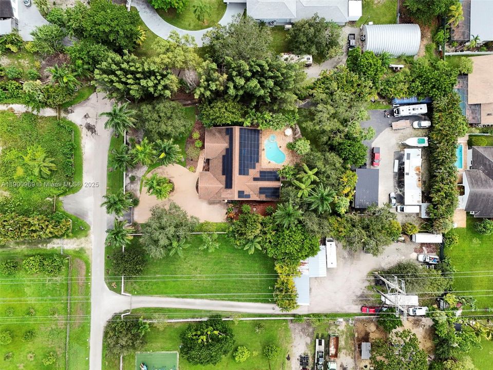 待售: $1,950,000 (3 贝兹, 2 浴室, 2454 平方英尺)