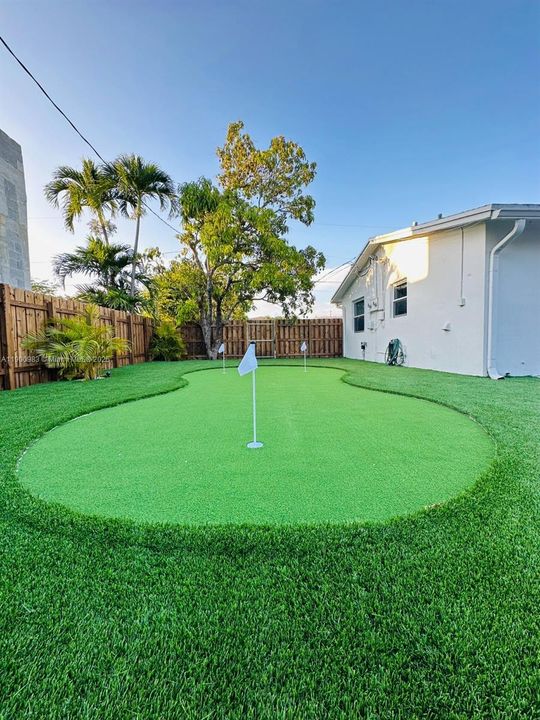 最近租的: $2,950 (2 贝兹, 1 浴室, 1534 平方英尺)