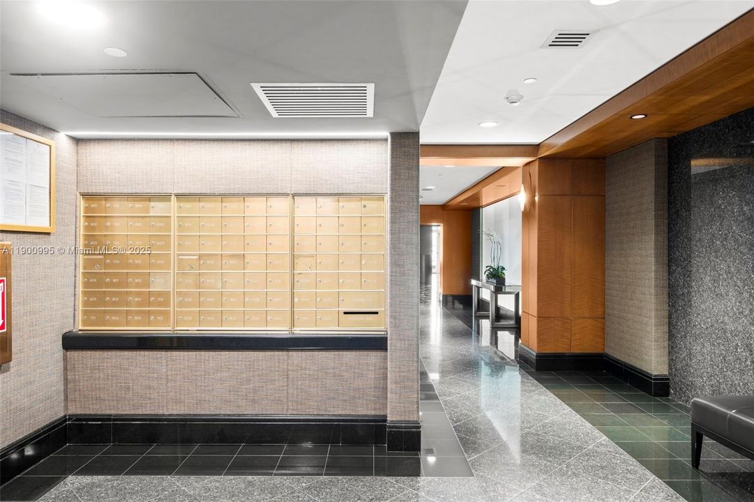 待售: $3,995,000 (3 贝兹, 2 浴室, 2505 平方英尺)