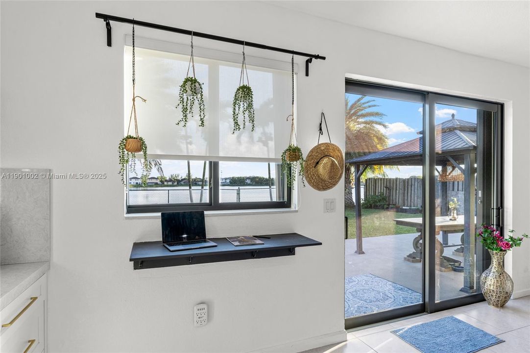 Recently Sold: $625,000 (3 beds, 2 baths, 1640 Square Feet)