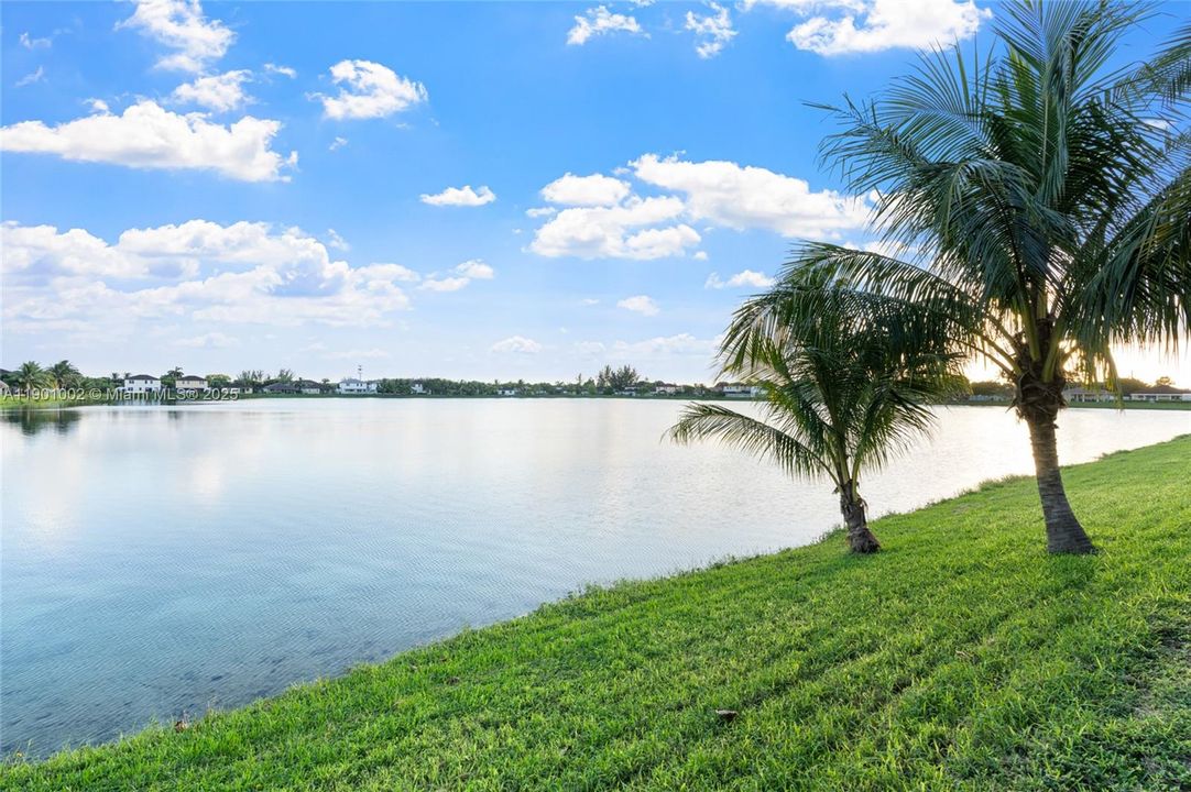 Recently Sold: $625,000 (3 beds, 2 baths, 1640 Square Feet)