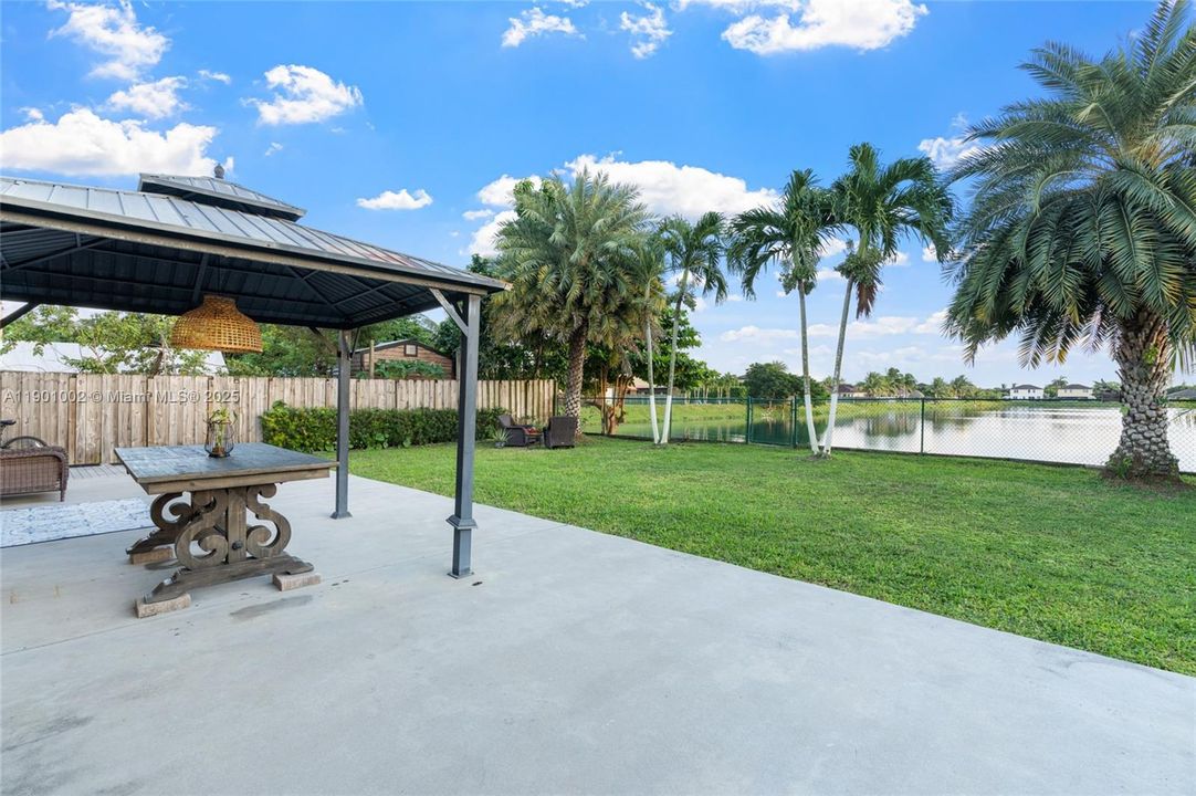 Recently Sold: $625,000 (3 beds, 2 baths, 1640 Square Feet)