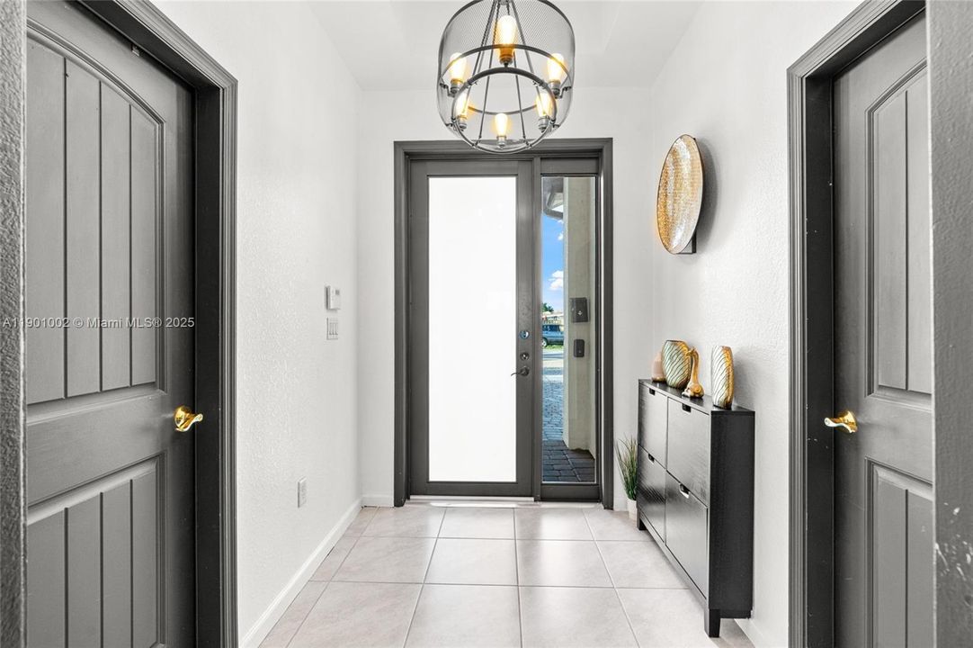 Recently Sold: $625,000 (3 beds, 2 baths, 1640 Square Feet)