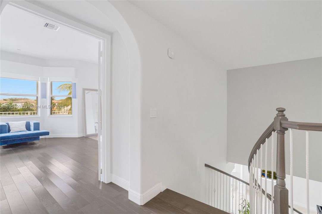 待售: $1,125,000 (5 贝兹, 3 浴室, 3501 平方英尺)