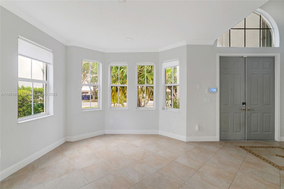 待售: $1,125,000 (5 贝兹, 3 浴室, 3501 平方英尺)