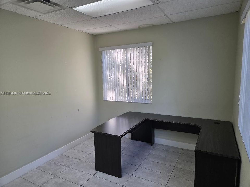 Recientemente alquilado: $1,050 (0 camas, 0 baños, 0 Pies cuadrados)