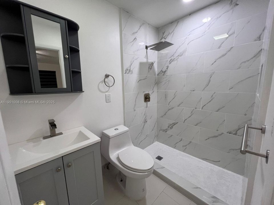 В аренду: $1,500 (1 спален, 1 ванн, 0 Квадратных фут)