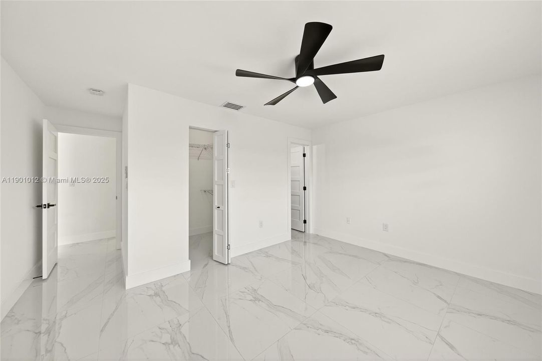 Active With Contract: $475,000 (3 beds, 2 baths, 1260 Square Feet)