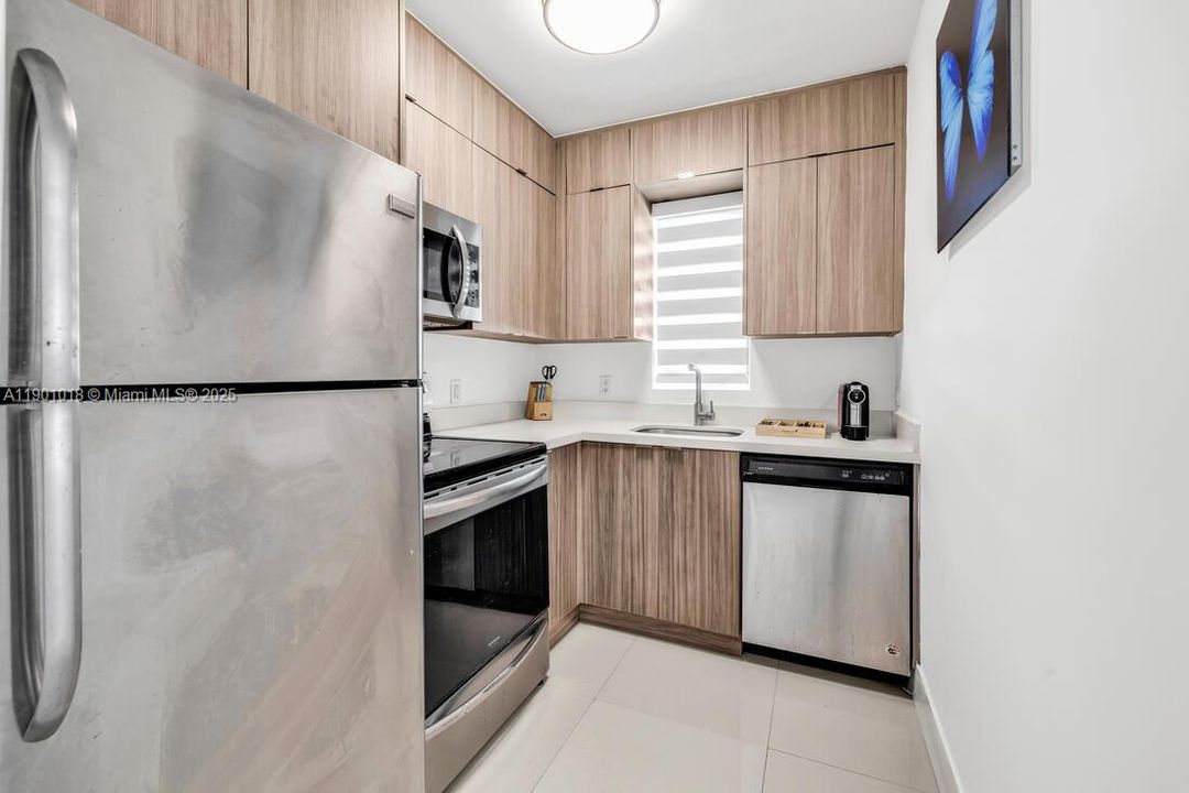 For Sale: $1,900,000 (0 beds, 0 baths, 3040 Square Feet)