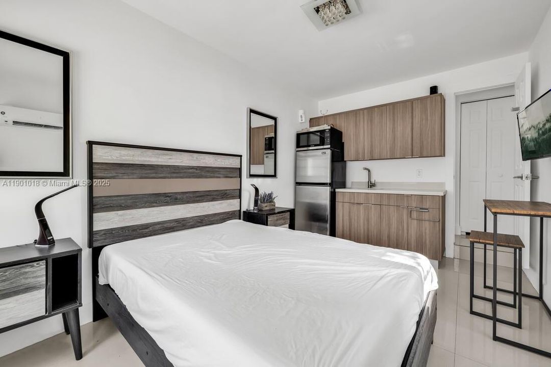 For Sale: $1,900,000 (0 beds, 0 baths, 3040 Square Feet)