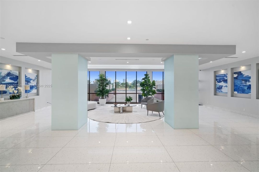 For Rent: $2,650 (2 beds, 2 baths, 1138 Square Feet)