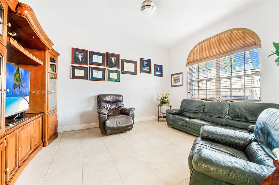 For Sale: $899,000 (4 beds, 2 baths, 2359 Square Feet)