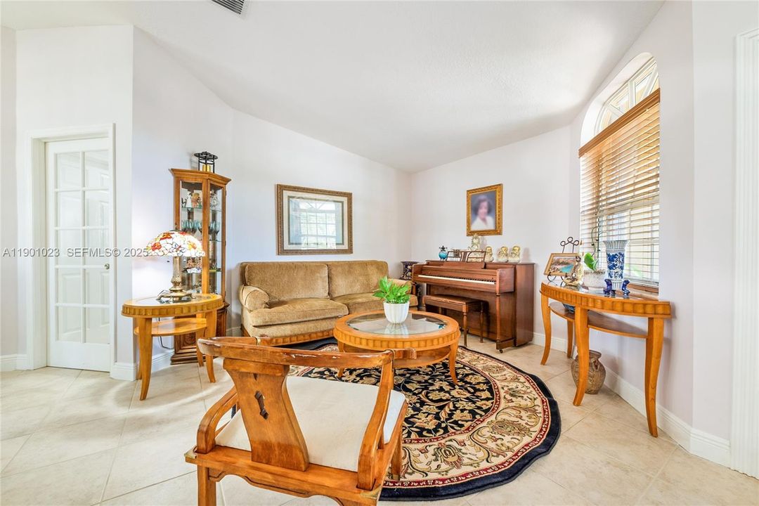 For Sale: $899,000 (4 beds, 2 baths, 2359 Square Feet)