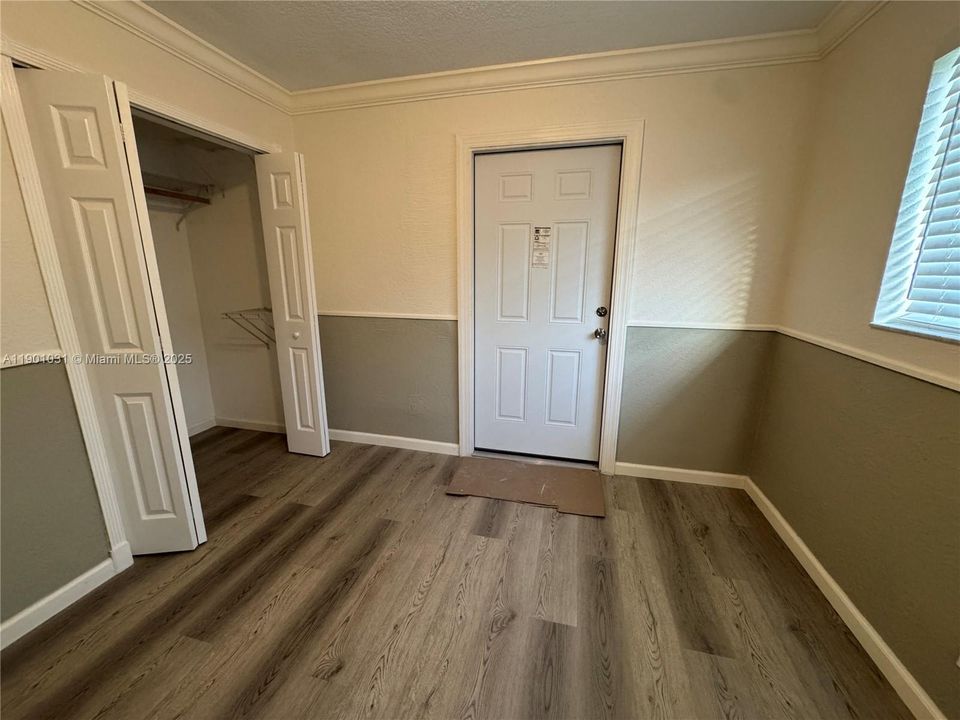 For Rent: $1,600 (1 beds, 1 baths, 1778 Square Feet)