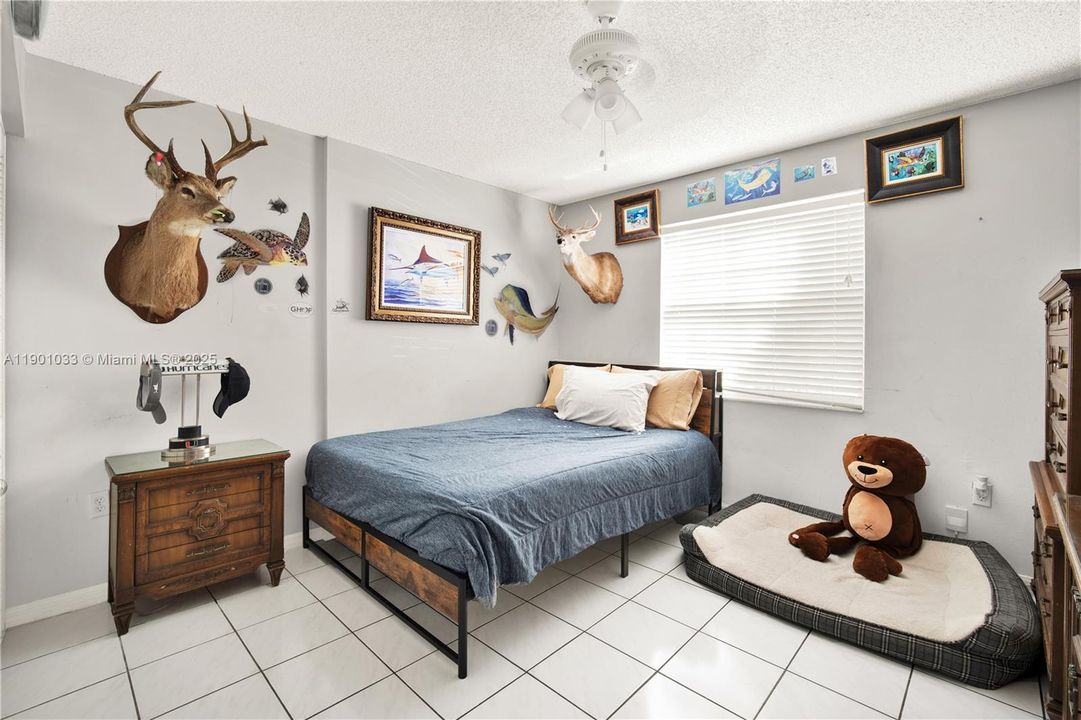 For Sale: $775,000 (4 beds, 3 baths, 2408 Square Feet)