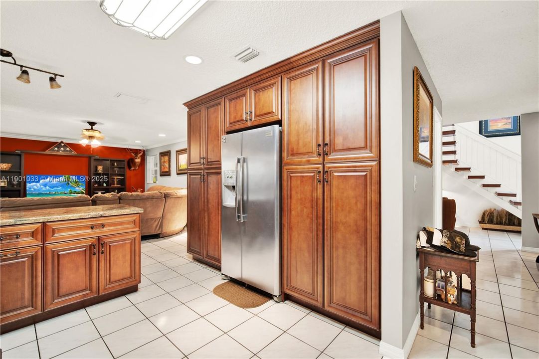 For Sale: $775,000 (4 beds, 3 baths, 2408 Square Feet)