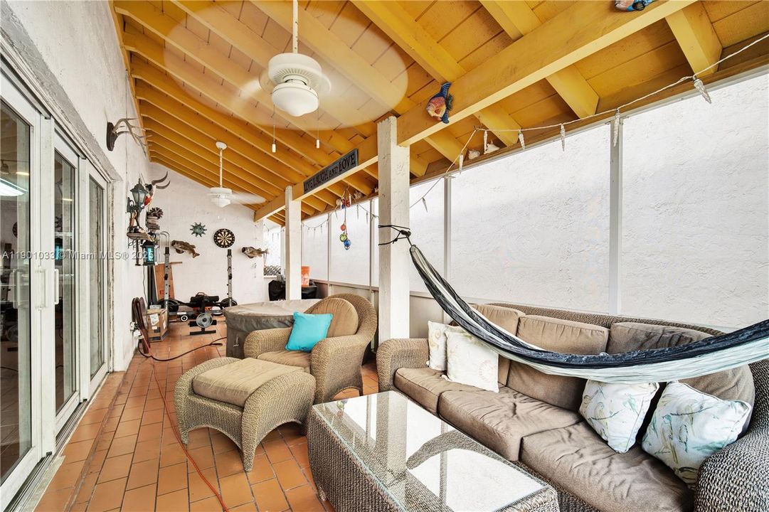 For Sale: $775,000 (4 beds, 3 baths, 2408 Square Feet)