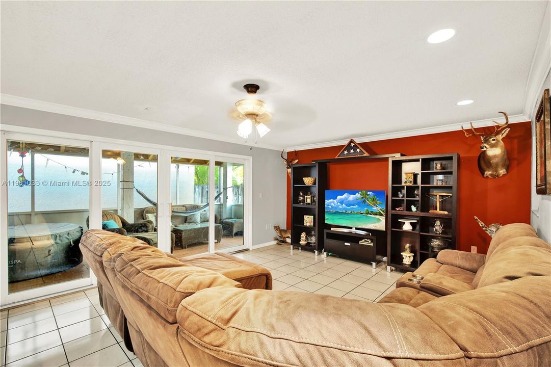 For Sale: $775,000 (4 beds, 3 baths, 2408 Square Feet)