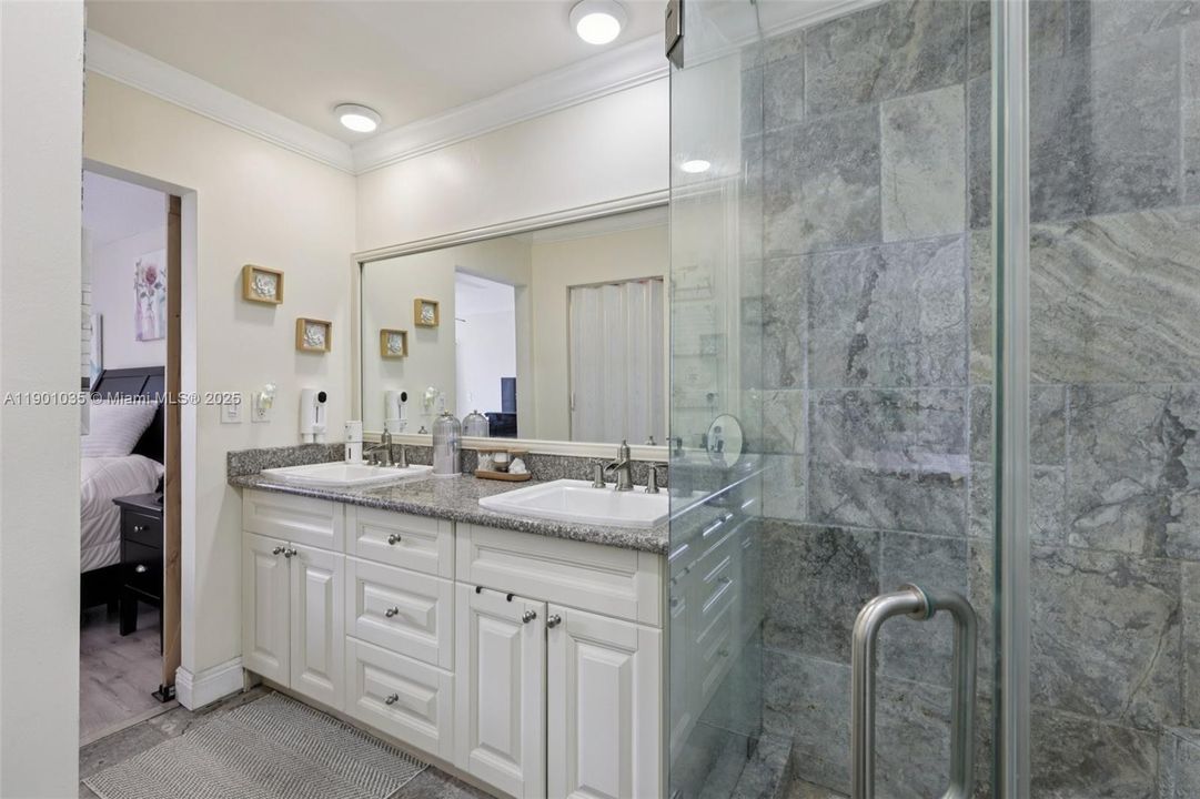 For Sale: $410,000 (2 beds, 2 baths, 1448 Square Feet)