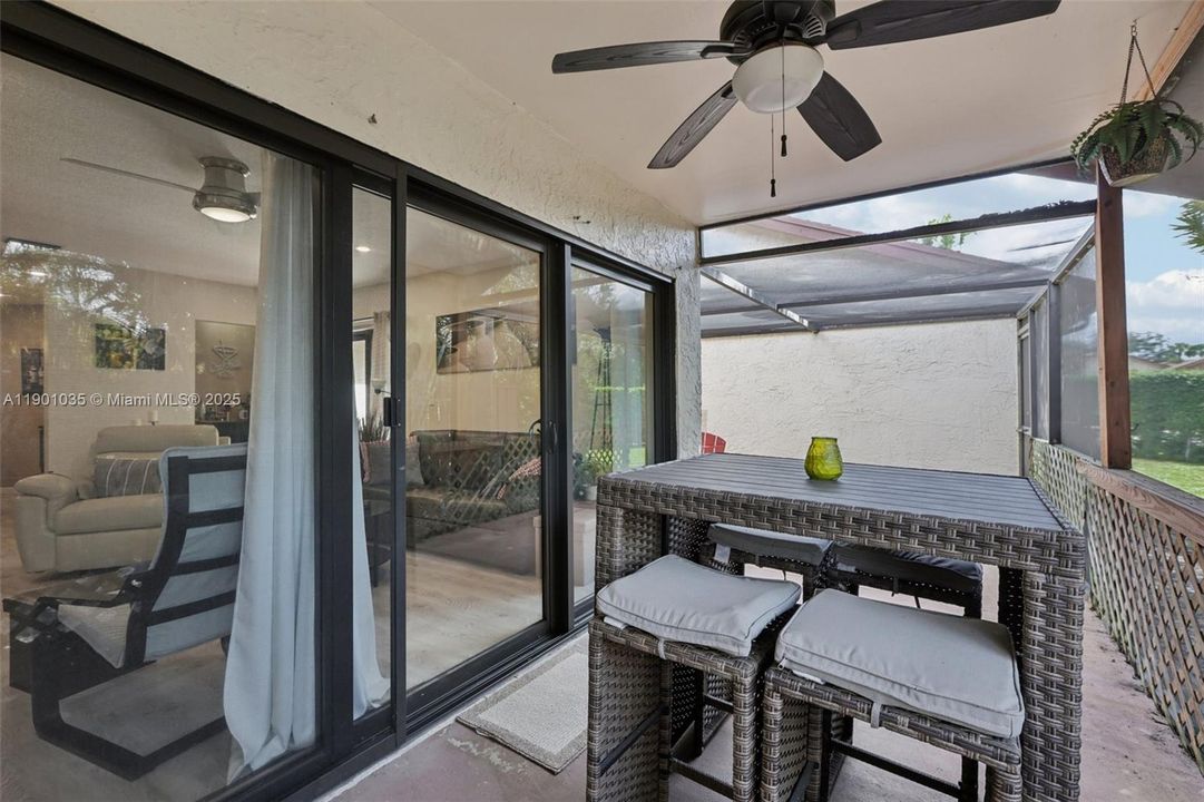 For Sale: $410,000 (2 beds, 2 baths, 1448 Square Feet)