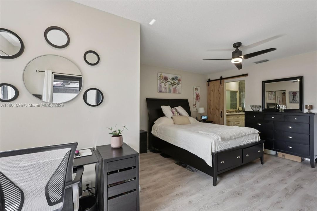 For Sale: $410,000 (2 beds, 2 baths, 1448 Square Feet)