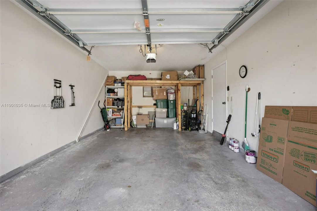 For Sale: $410,000 (2 beds, 2 baths, 1448 Square Feet)