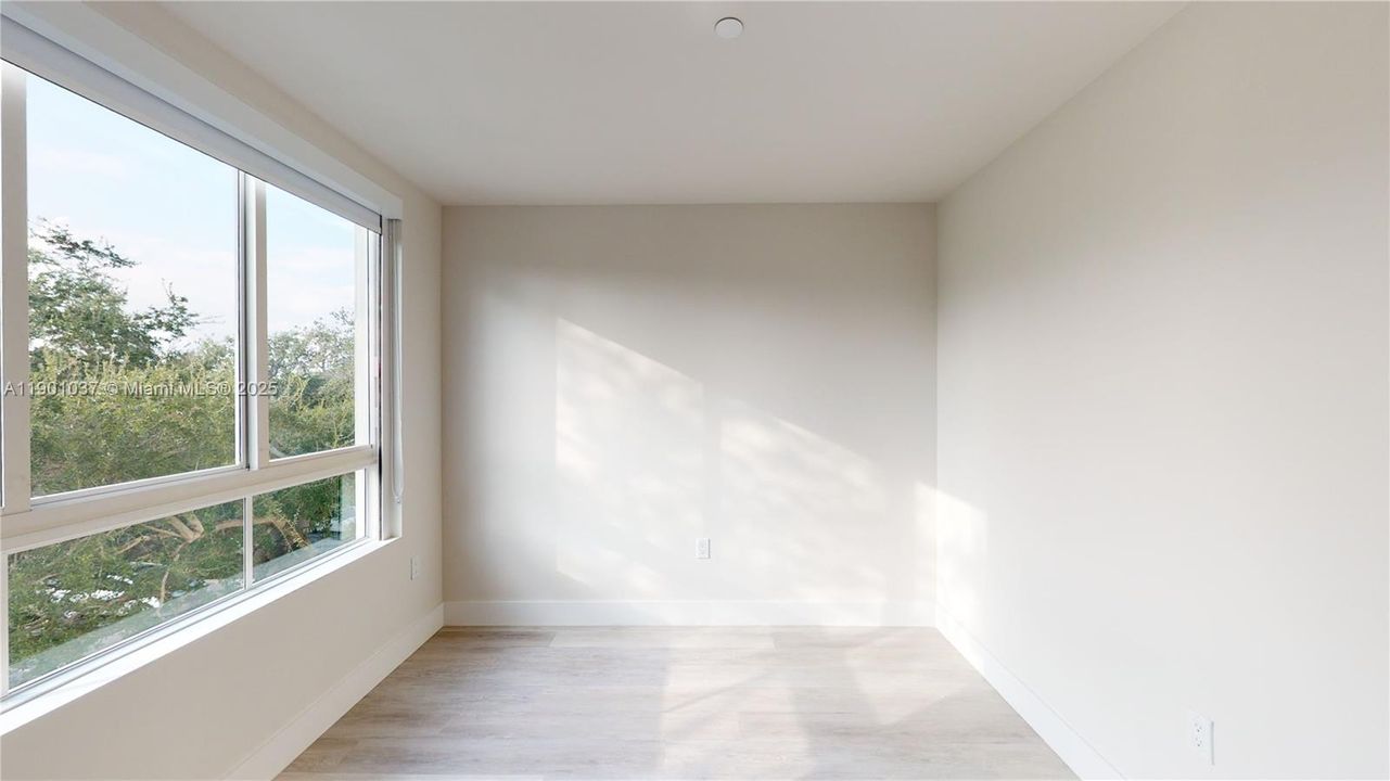 For Rent: $2,800 (2 beds, 2 baths, 1273 Square Feet)