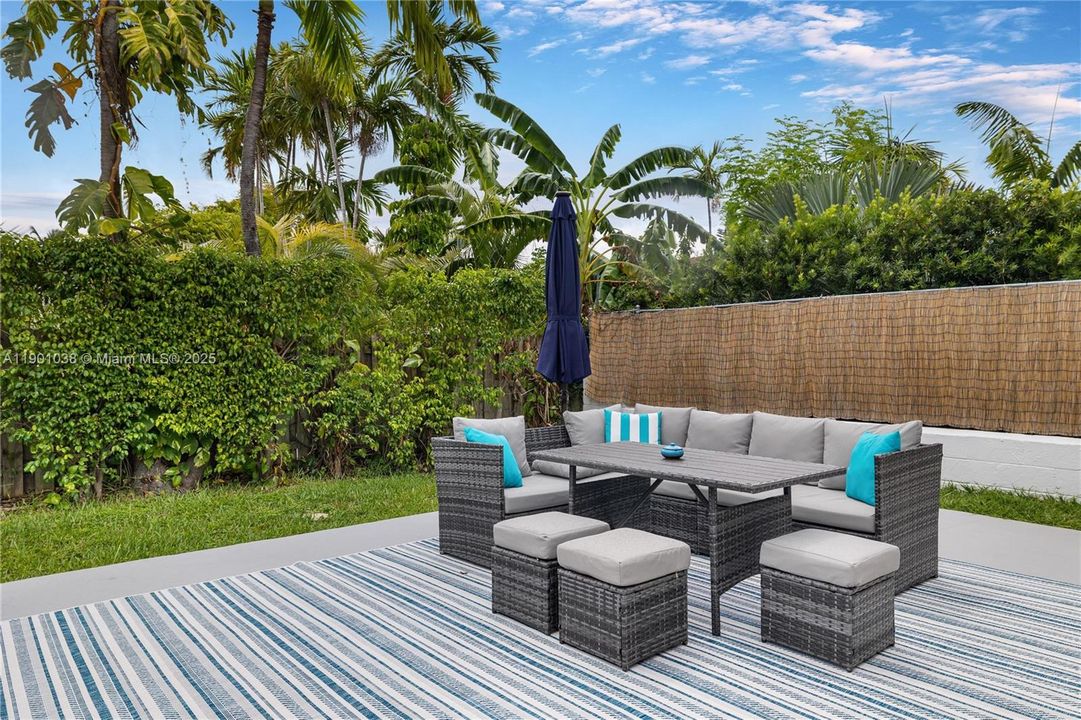 For Rent: $7,500 (3 beds, 2 baths, 1492 Square Feet)