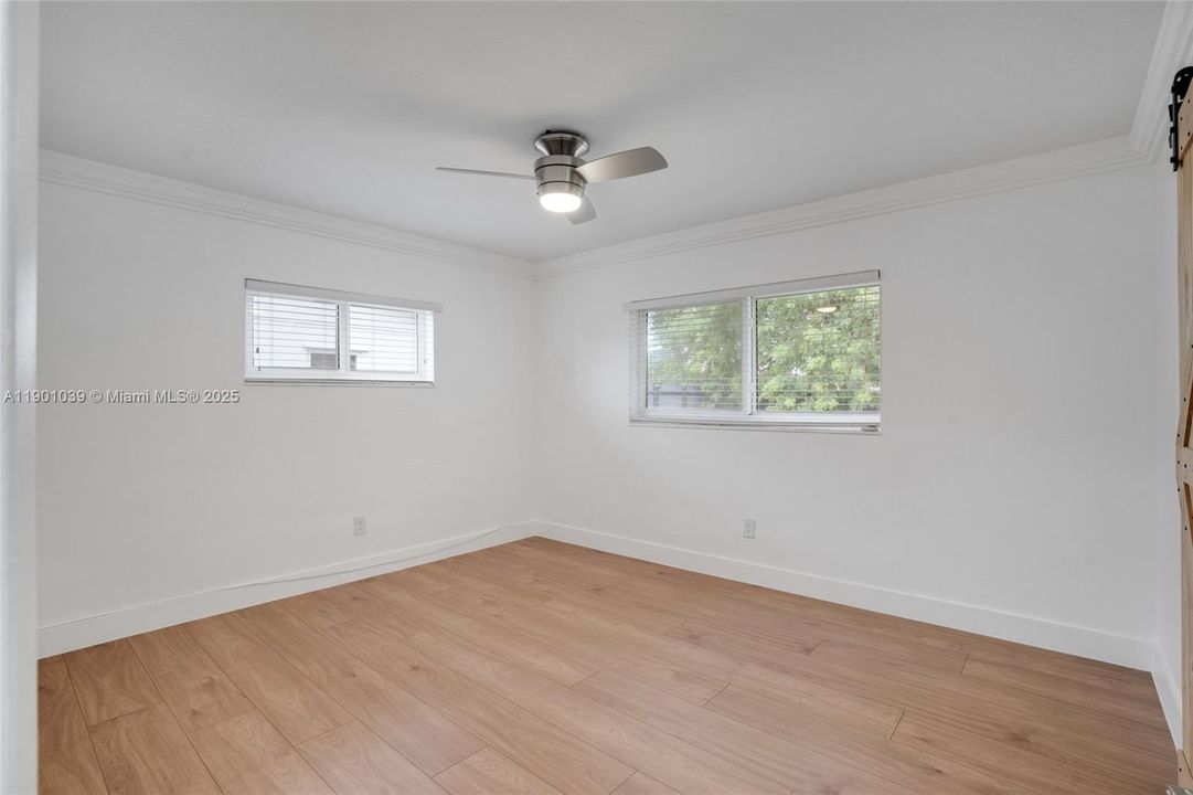 For Rent: $4,950 (4 beds, 3 baths, 1690 Square Feet)