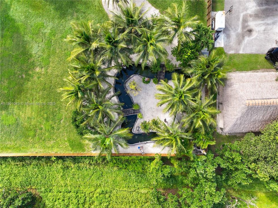 На продажу: $1,690,000 (5 спален, 4 ванн, 3198 Квадратных фут)