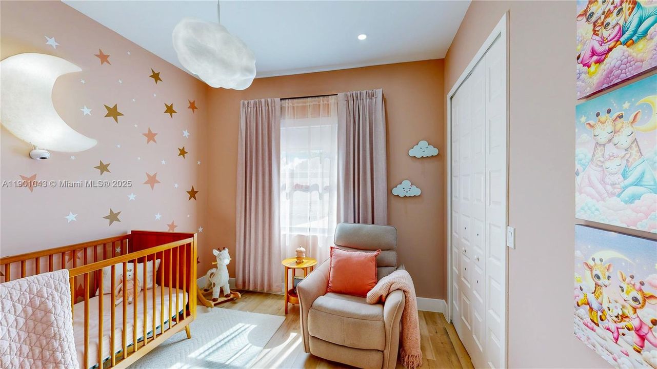 На продажу: $1,690,000 (5 спален, 4 ванн, 3198 Квадратных фут)