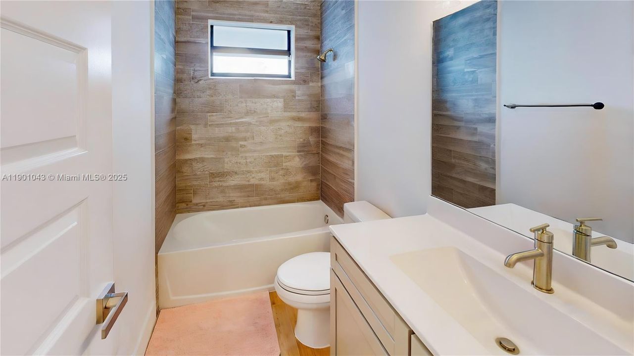 На продажу: $1,690,000 (5 спален, 4 ванн, 3198 Квадратных фут)